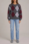 Women's Argyle Knit Jumper — Crew Neck Long Sleeve Sweater