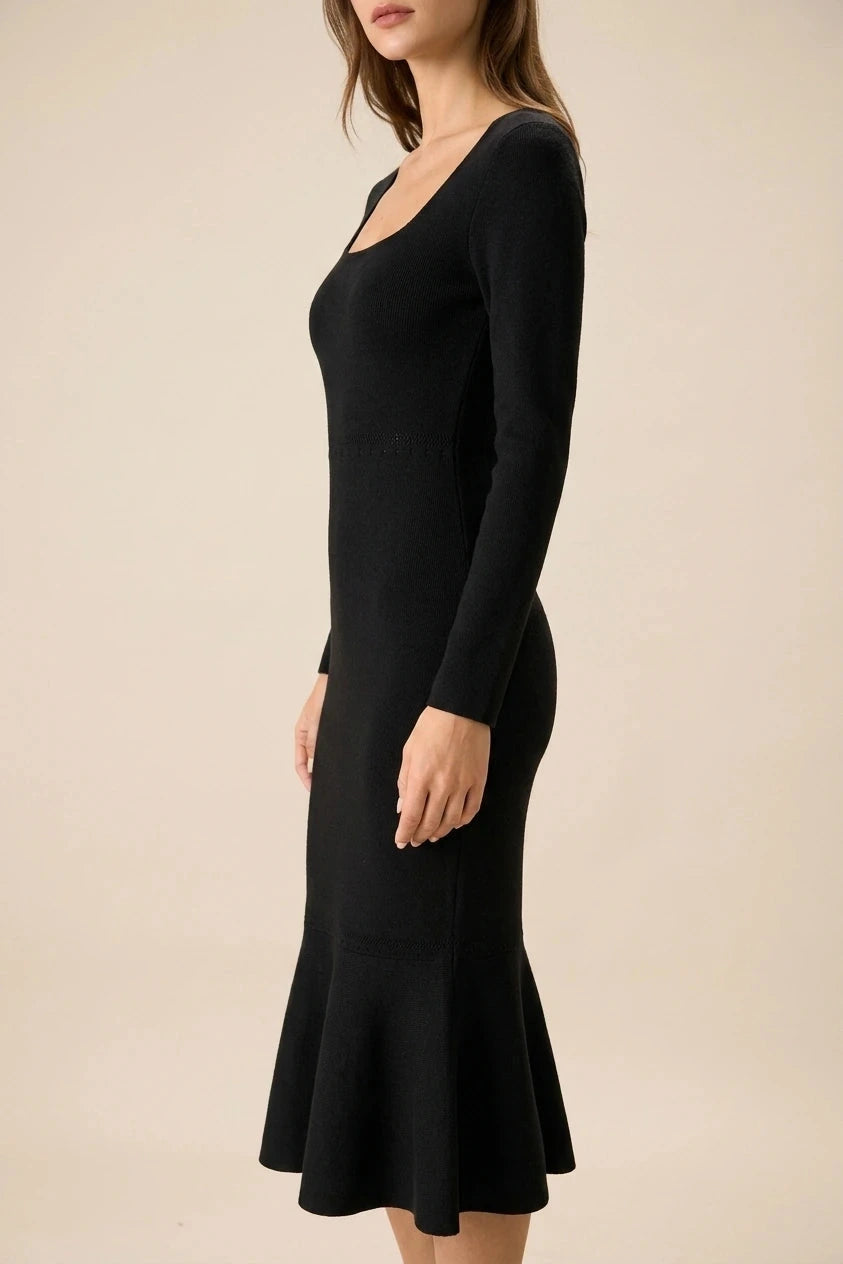 Fitted Knit Square Neck Mermaid Sweater Maxi Dress