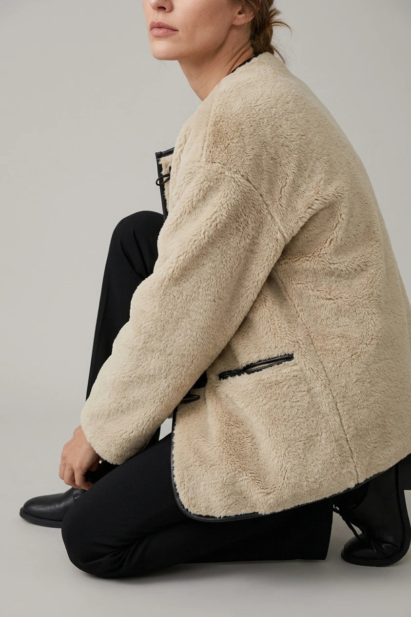 Women's Oversized Teddy Jacket with Toggle Fastenings — variant_front