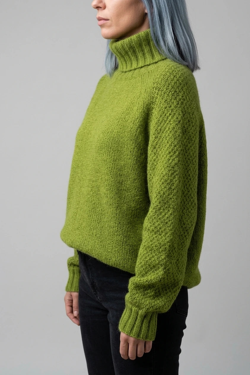 Women's Oversized Turtleneck Jumper with Ribbed Cuffs — variant_front