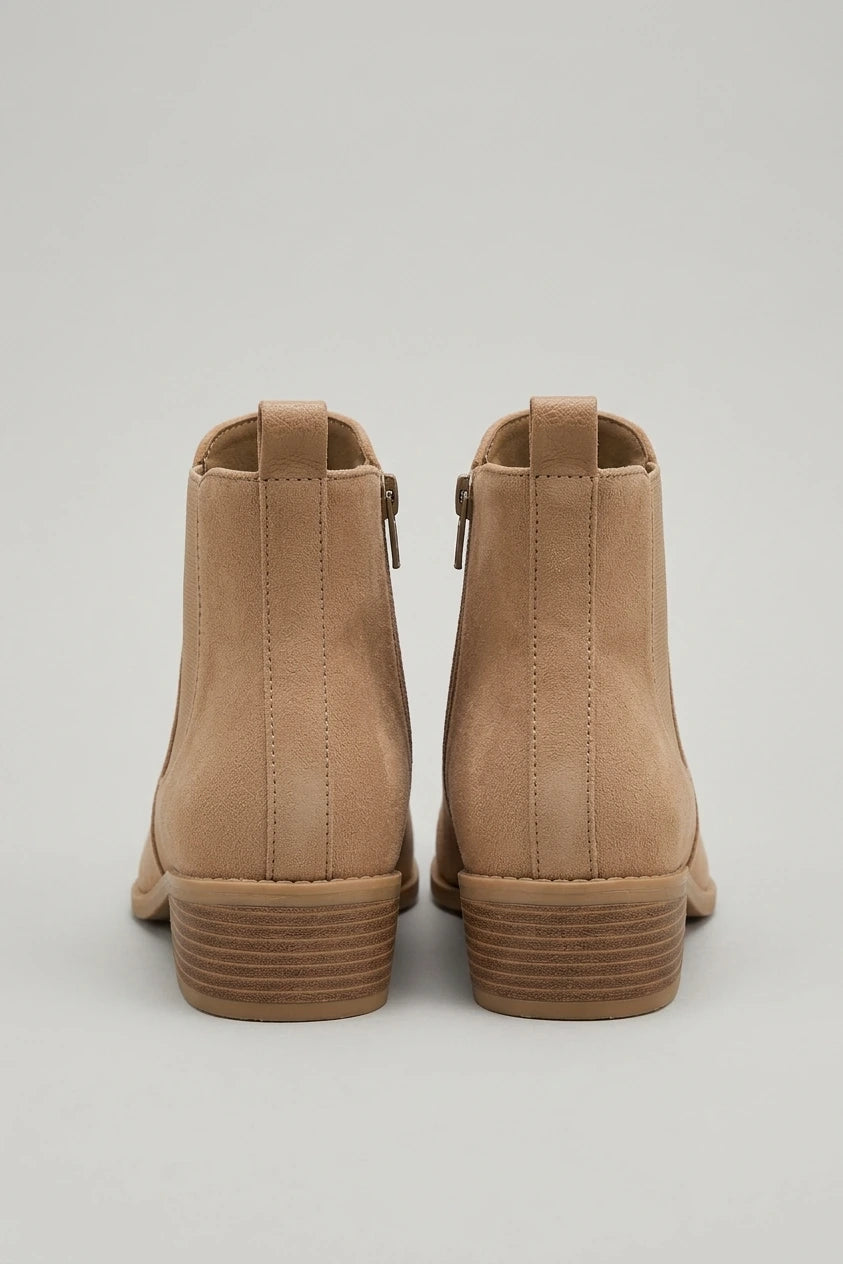 Women's Pointed Toe Chelsea Ankle Boots Low Block Heel — variant_front