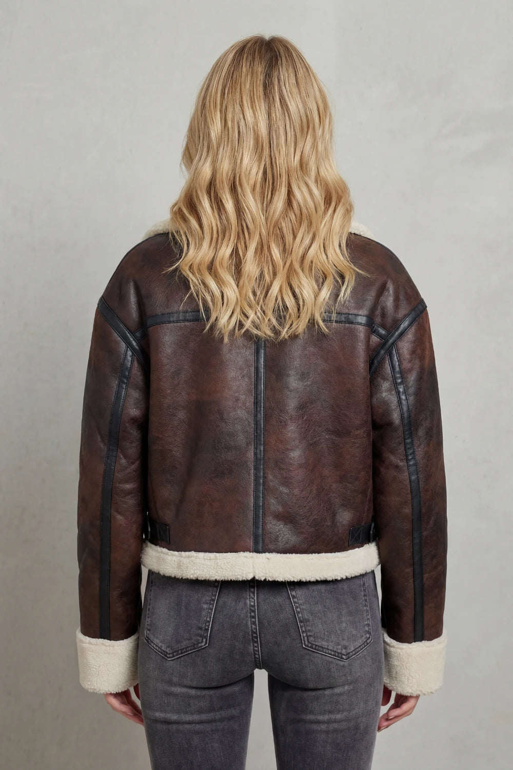 Mirevola – Shearling trim – Cropped aviator jacket — gallery_04.webp